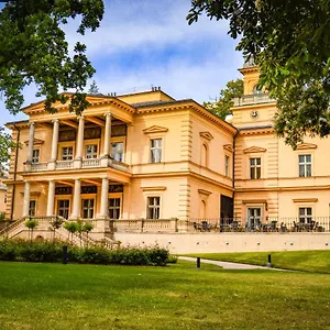 Hotel Lanna, Praag