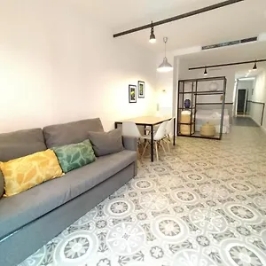 liceu-apartments-by-gaiarooms.catalonia-hotels.com/