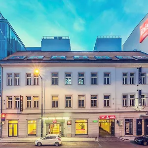 Ibis Old Town Отель