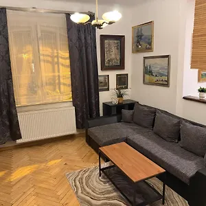 & Restaurant Tkalcovsky Dvur Prag