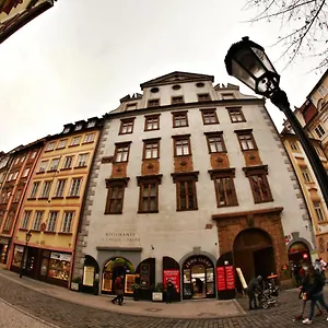 Hostal Homer - Old Town Square, Praga