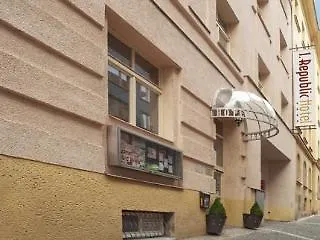 1.Republic Hotel Prague